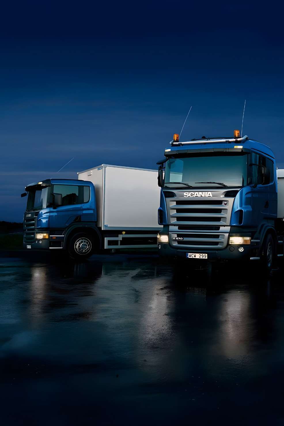 Water supply tanker truck